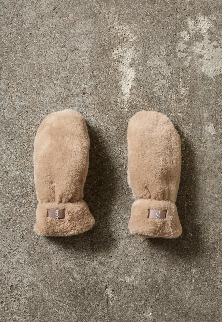 Sisters Point - Gloves