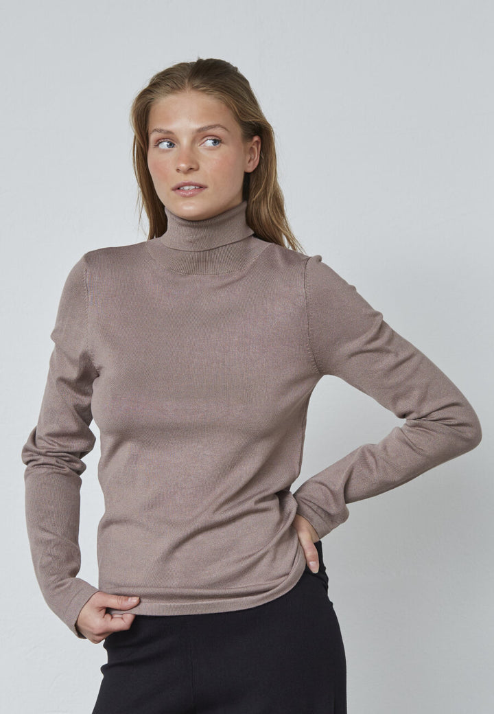 Sisters Point - Lepia Pullover