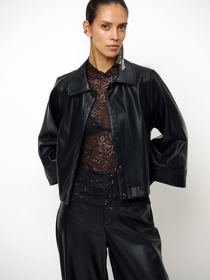 Dante6 - Nicyra lace turtle neck top-voorkant