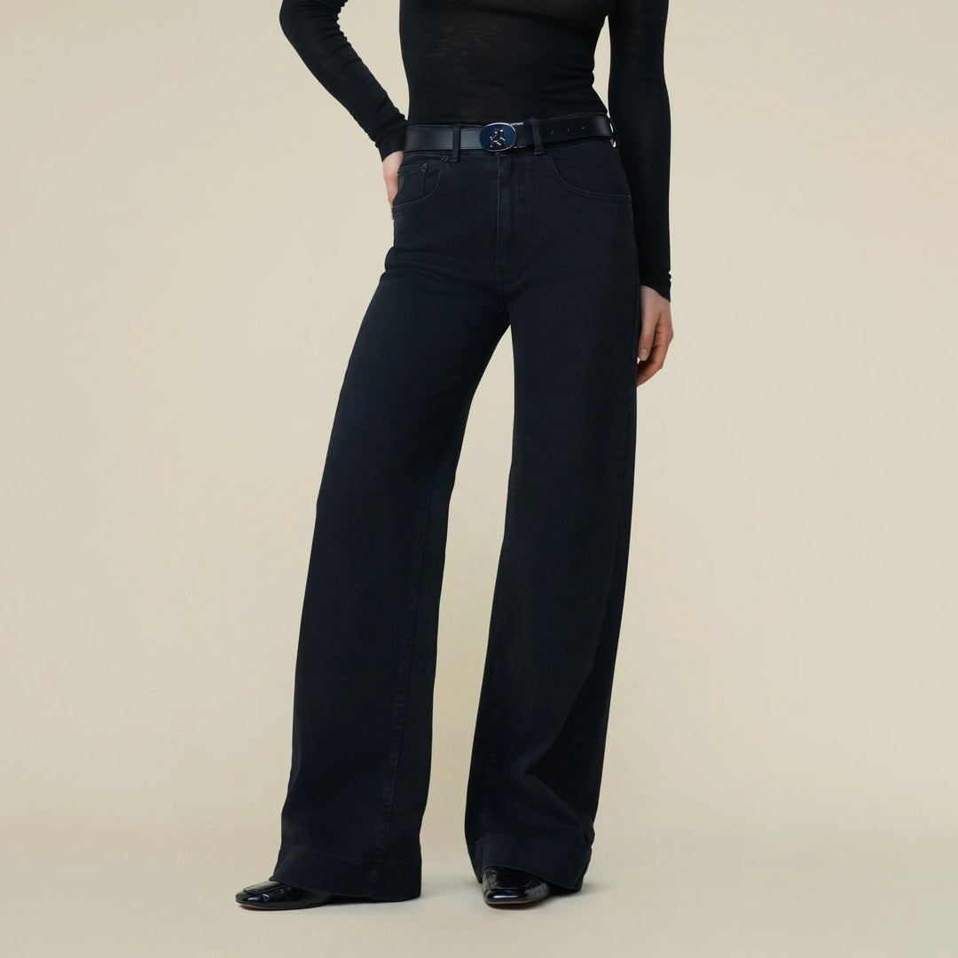 Lois - Rosa-R Mallow Bob Black