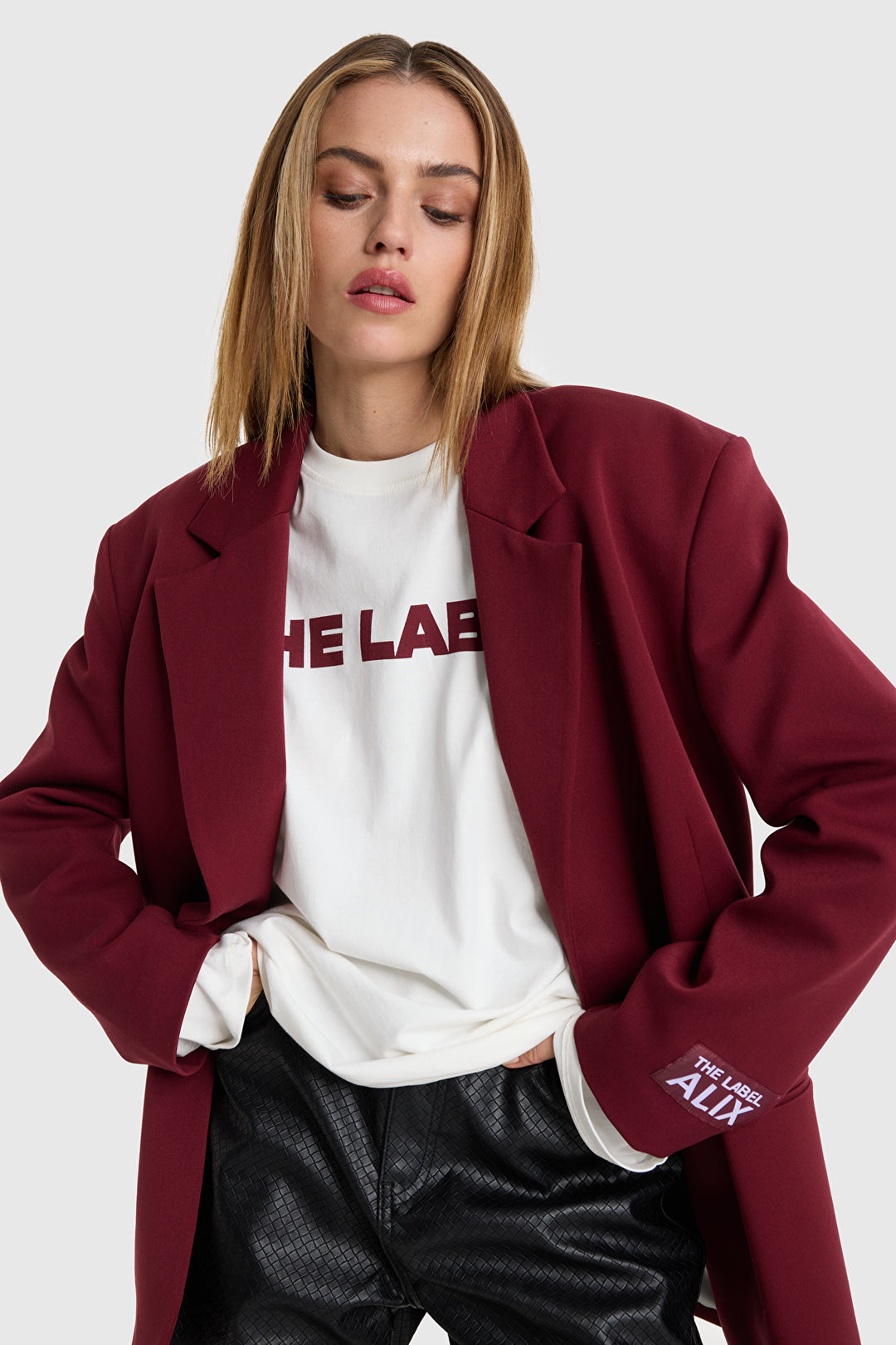 Alix The Label - Oversized Blazer-detailfoto