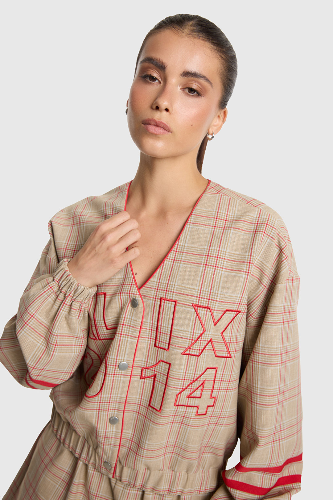 Alix The Label - SPORTY CHECK BOMBER-detailfoto
