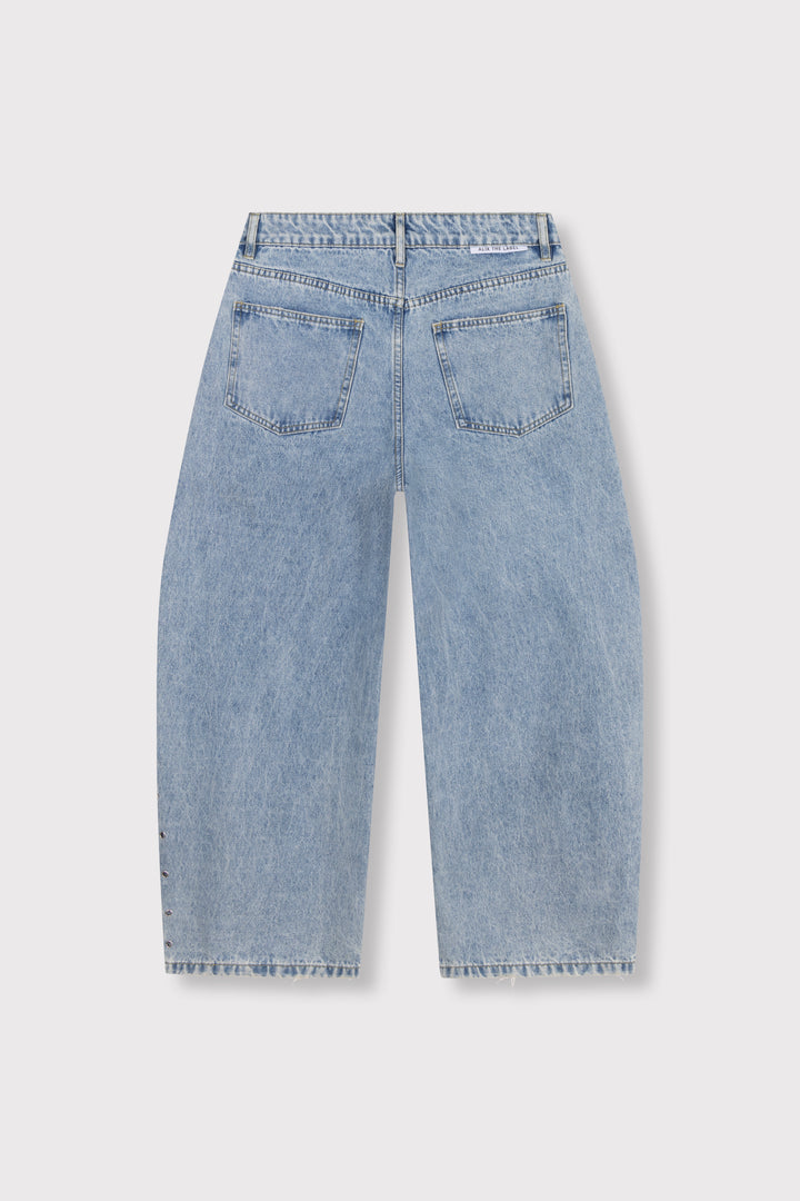 Alix The Label - Studded Barrel Pants-packshot achter