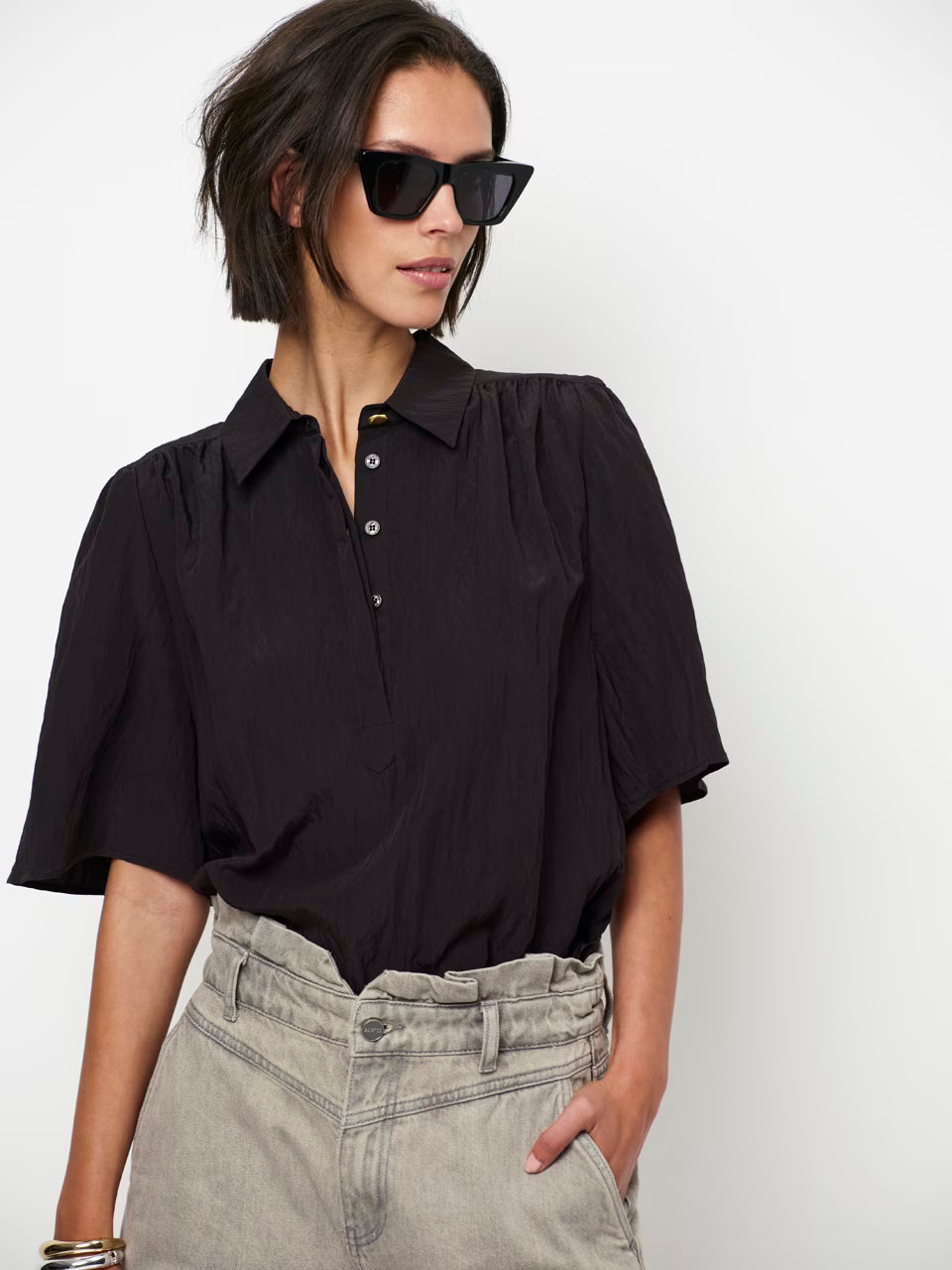 Dante6 - Devi cropped Wide Blouse-detailfoto structuur