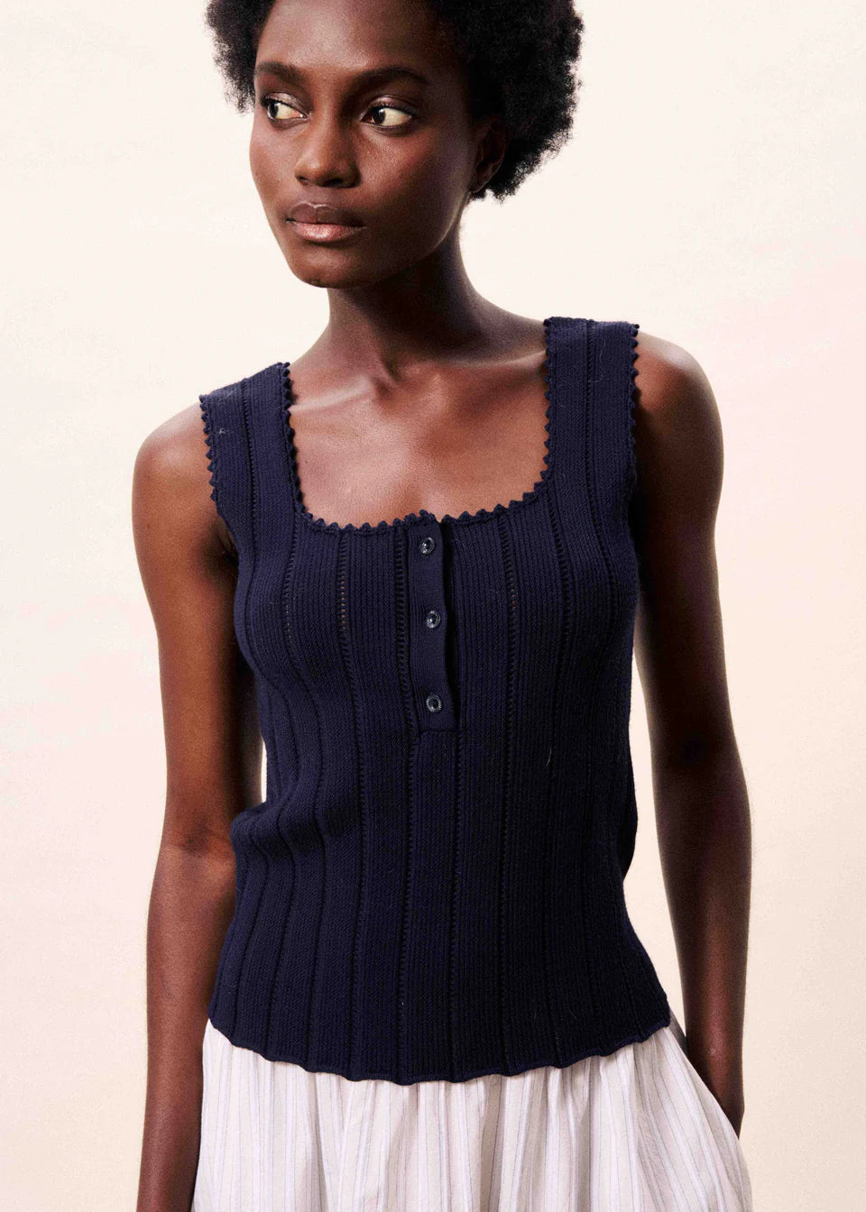 FRNCH - Dundee Top-detailfoto