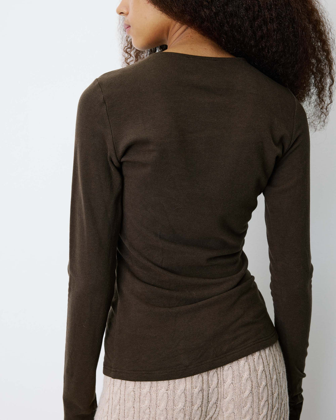 Grace&Mila - Long-sleeve draped top Bijou-achteraanzicht