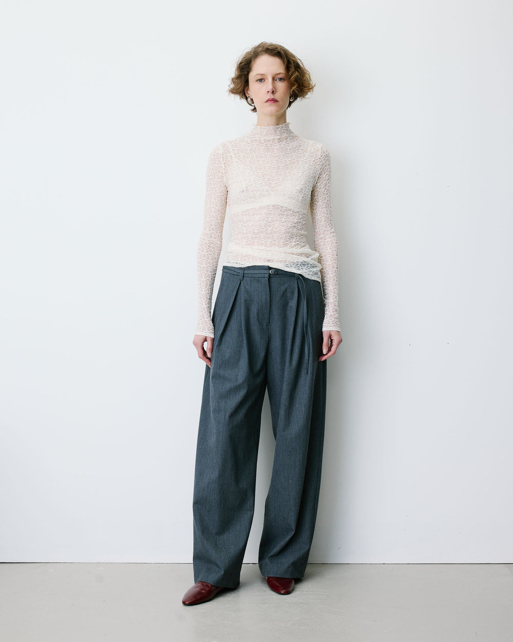 Grace&Mila - Long-sleeve lace top Blake-voorzijde