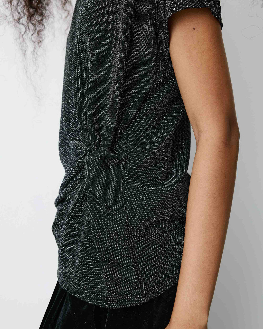 Grace&Mila - Short-sleeve draped lurex jersey top Baly-zijaanzicht