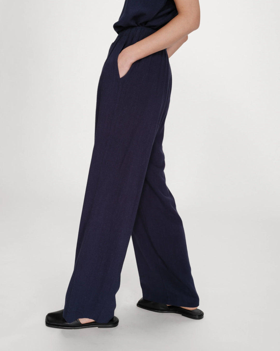 Grace&Mila - Raven wide-leg linen pants-zijaanzicht
