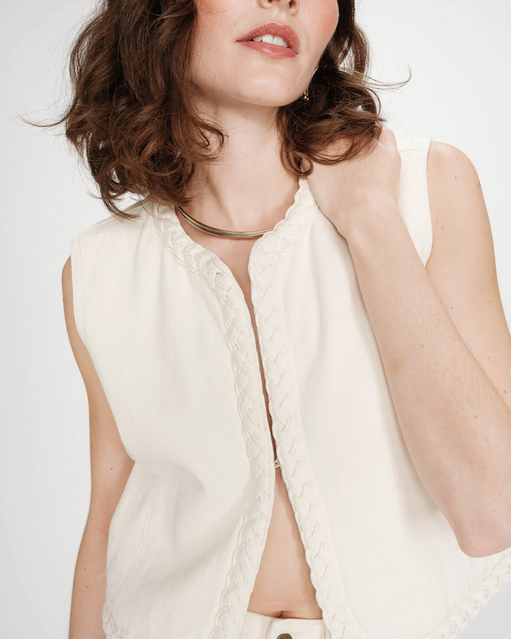 Grace&Mila - Sleeveless jacket ecru Verona-detailfoto
