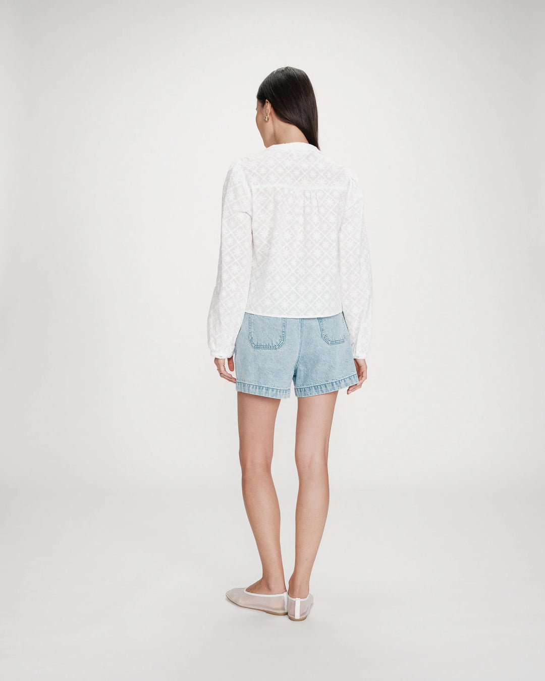 Grace&Mila - Vandita eyelet embroidery blouse-achteraanzicht