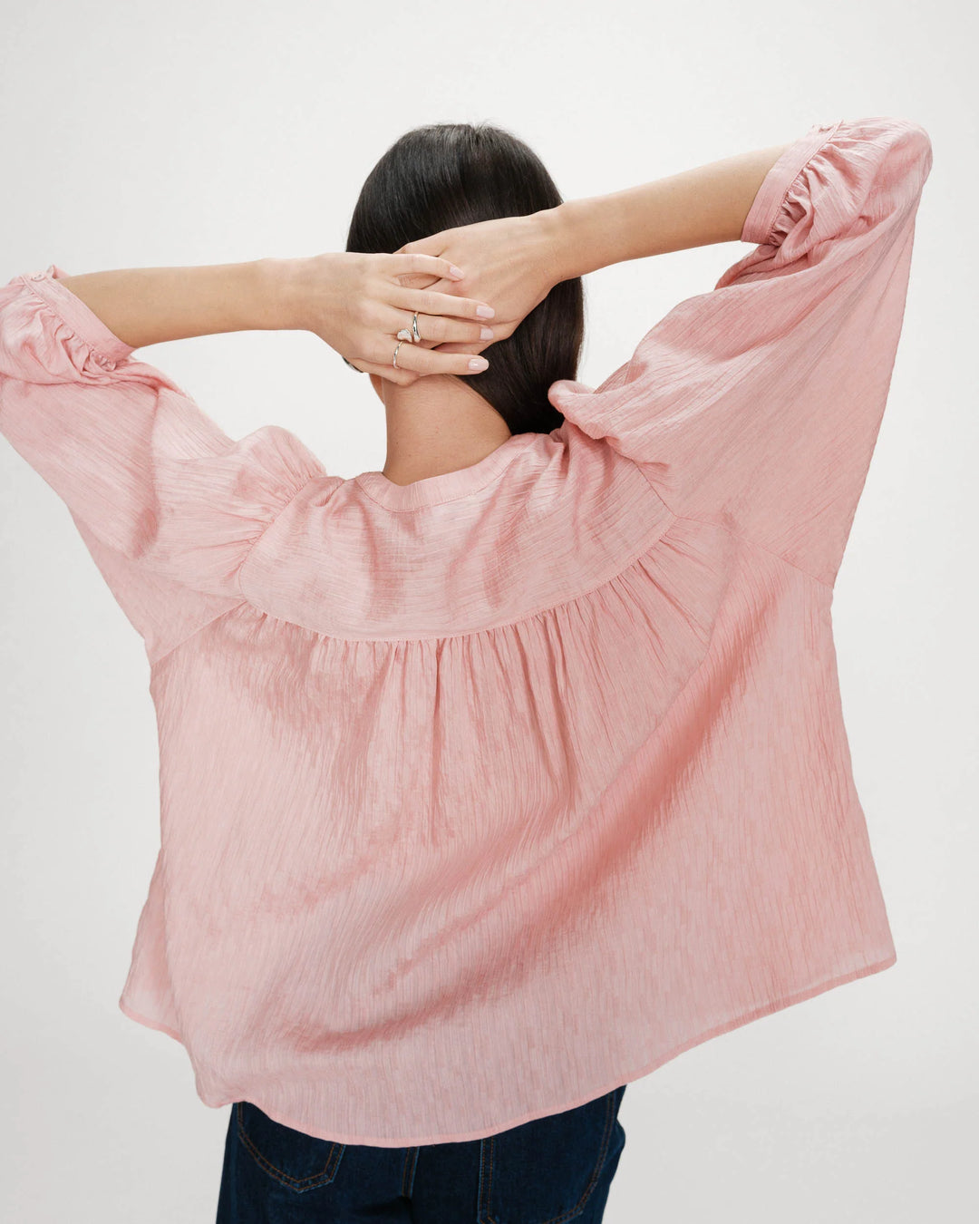 Grace&Mila - Vanille Balloon-sleeve blouse-achterzijde
