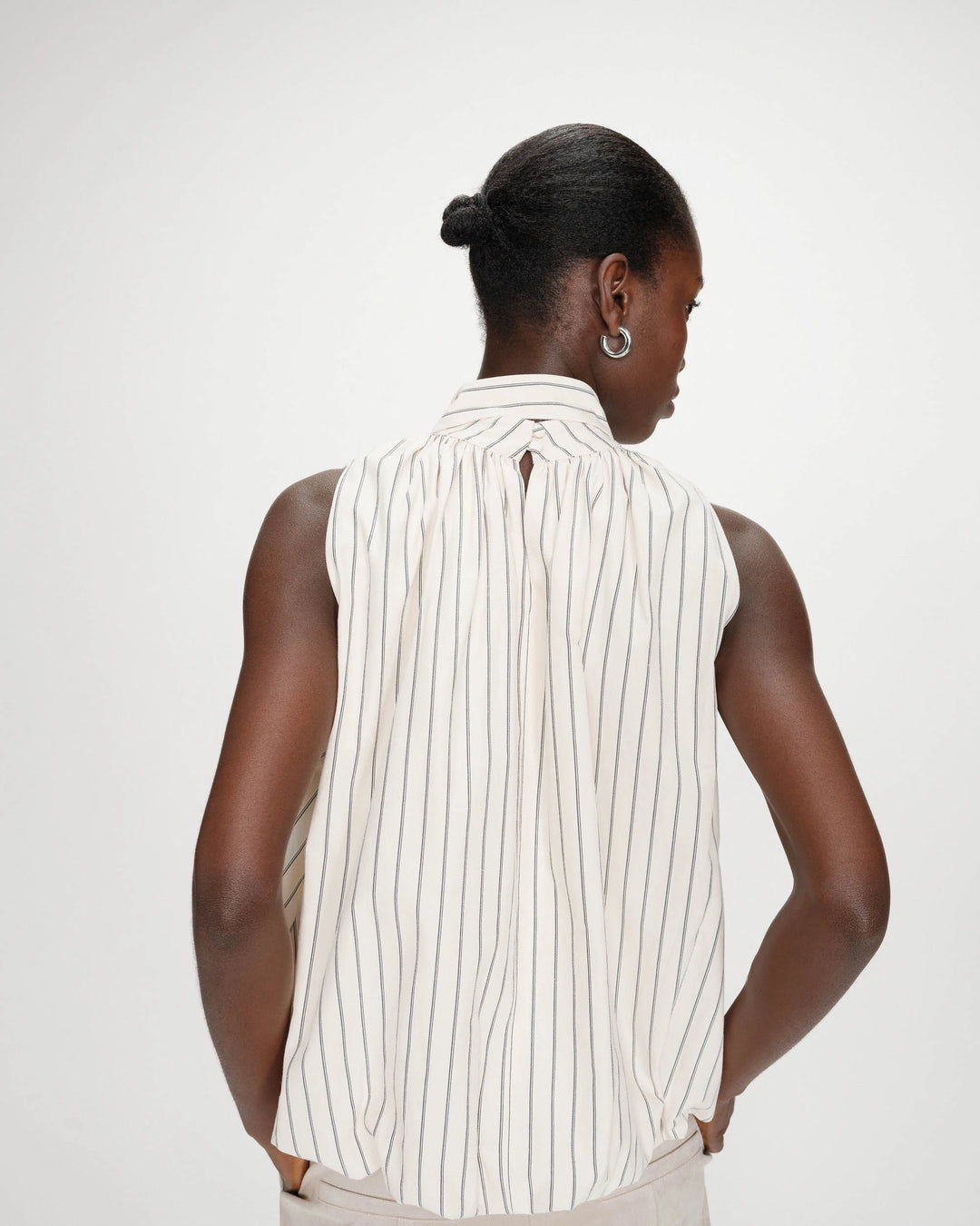 Grace&Mila - Vanya balloon poplin top-achterzijde