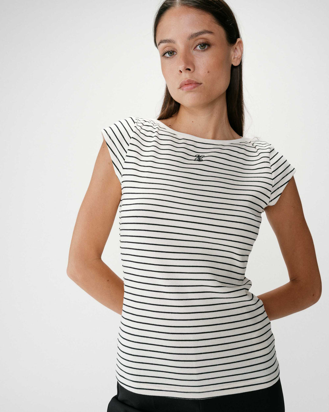Grace&Mila - WAKE short-sleeve top-vooraanzicht