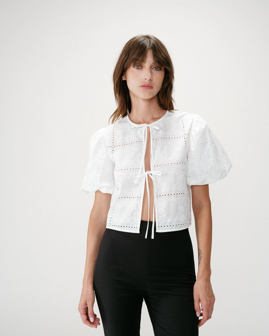 Grace&Mila - balloon-sleeve blouse WYLETTE-voorzijde