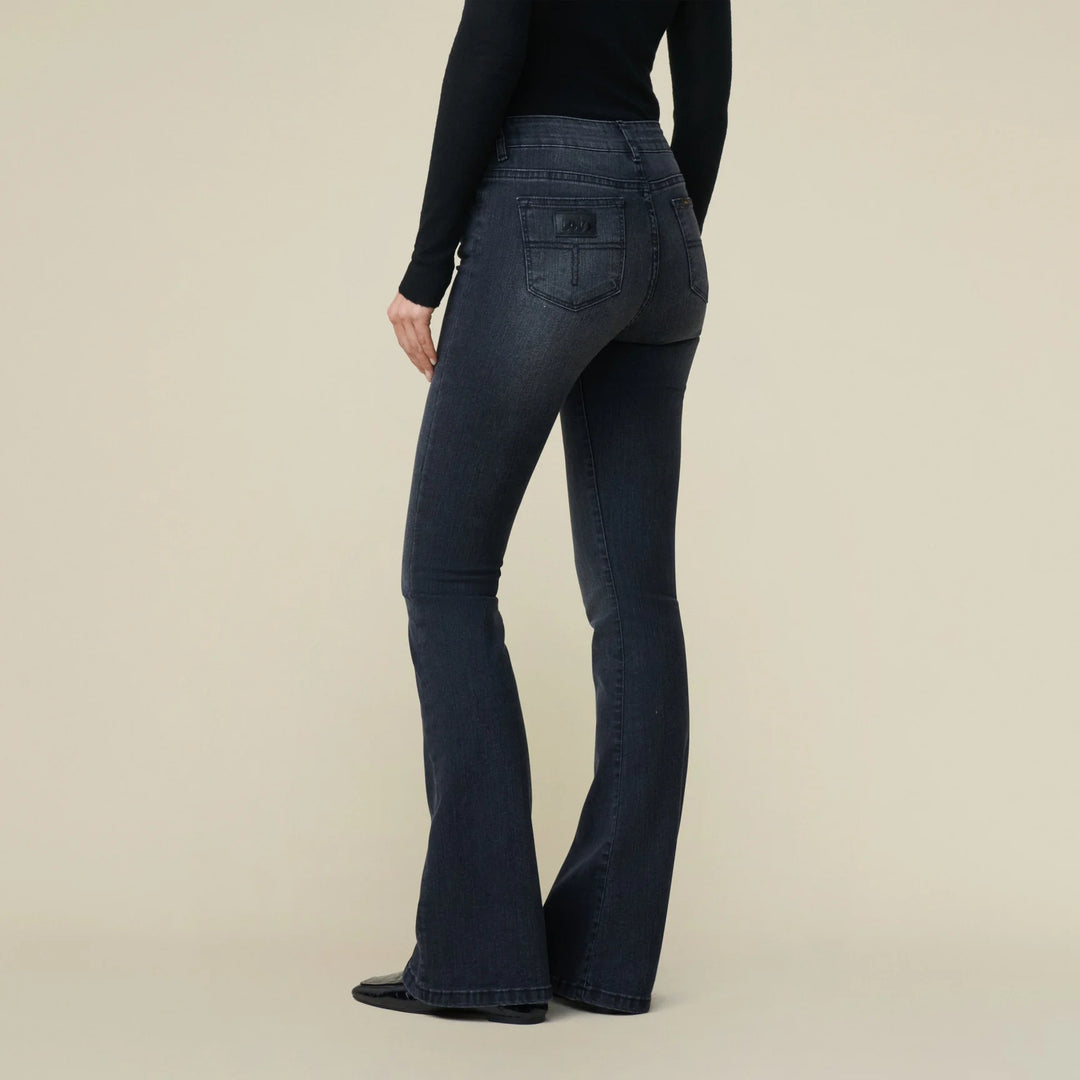 Lois - Raval 16 Donatella Black-achteraanzicht