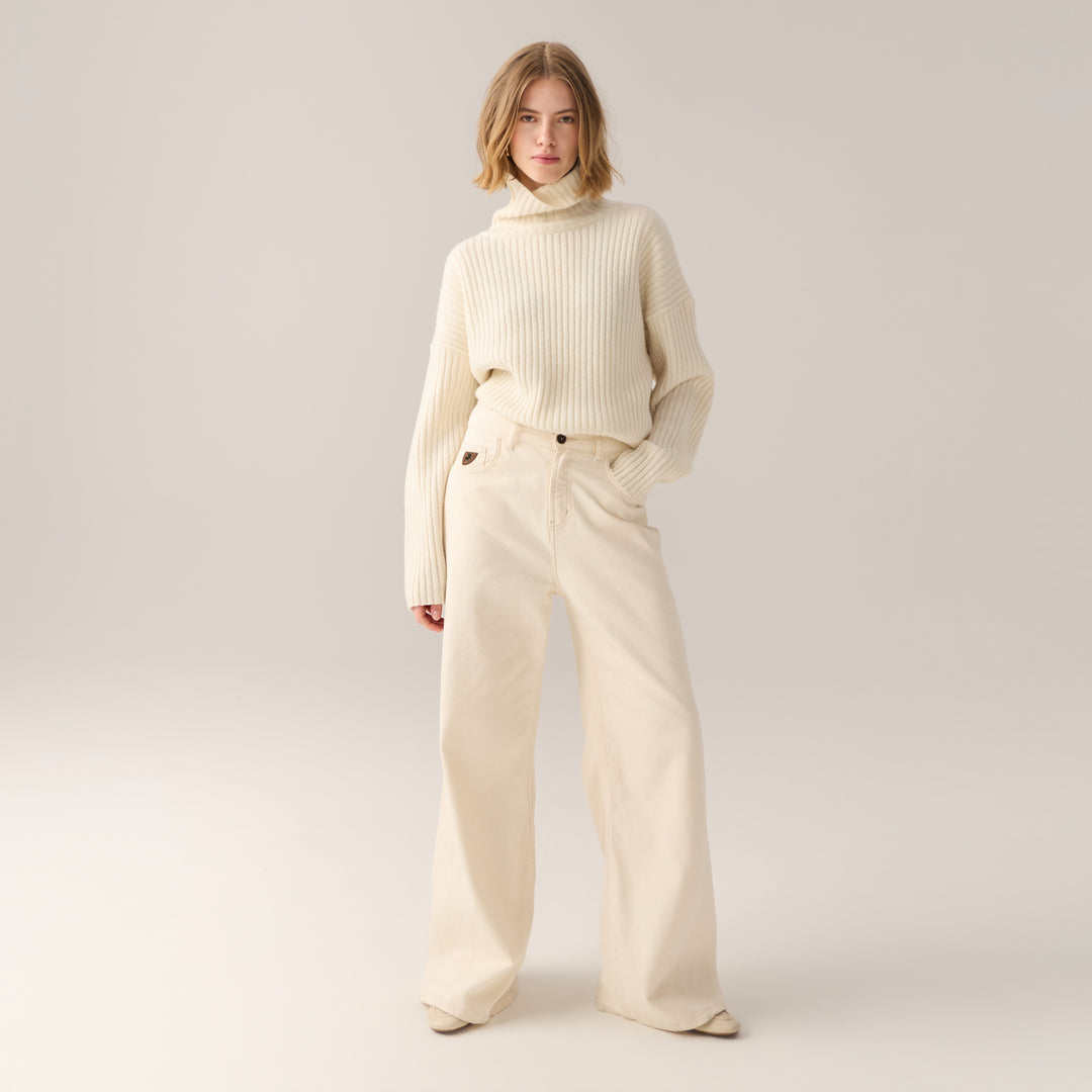 Lois - Skater Flare Ecru Wool-vooraanzicht