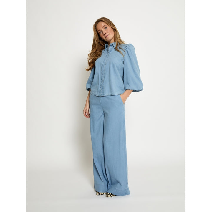 Peppercorn - Nuisa Puff Sleeve Blouse-zijaanzicht