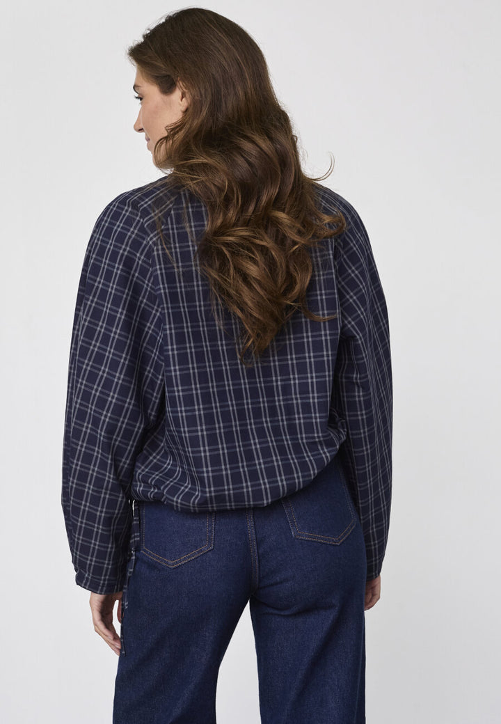 Sisters Point - Edwin Blouse-achteraanzicht