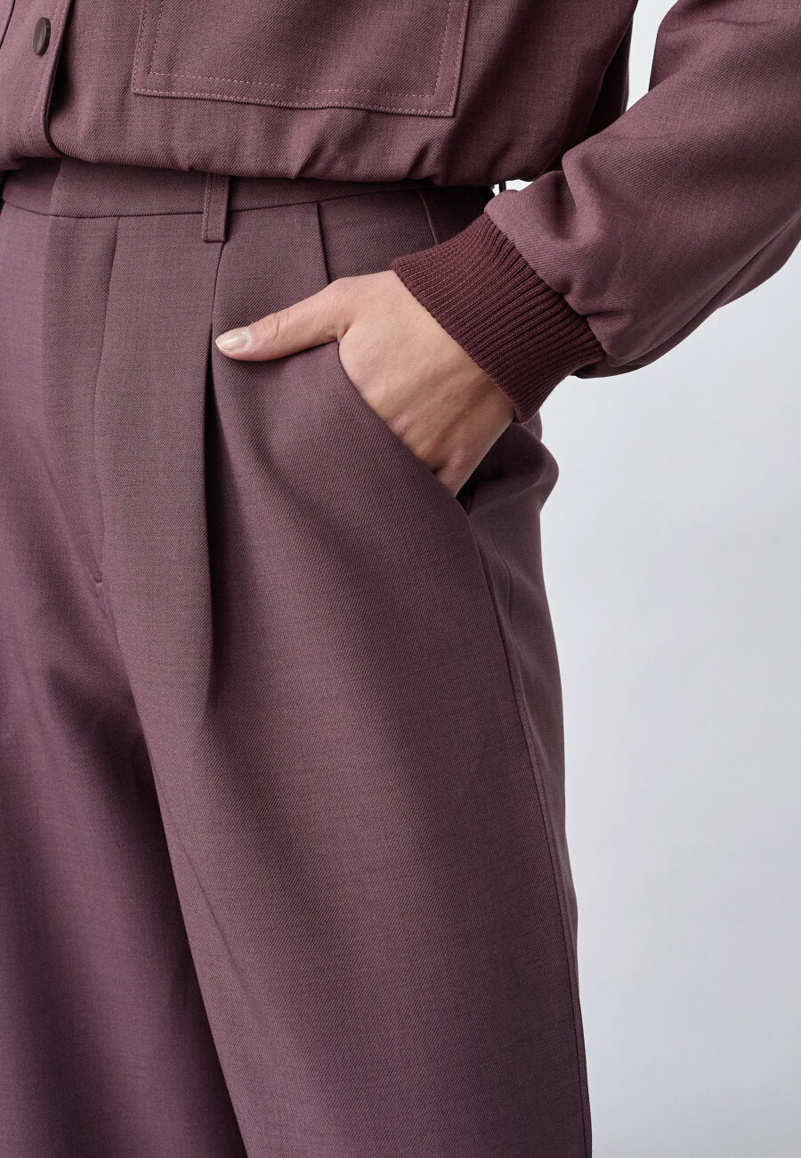 Sisters Point - great pants-detailfoto