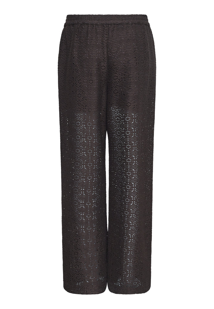 Sisters Point - Elsia Pant